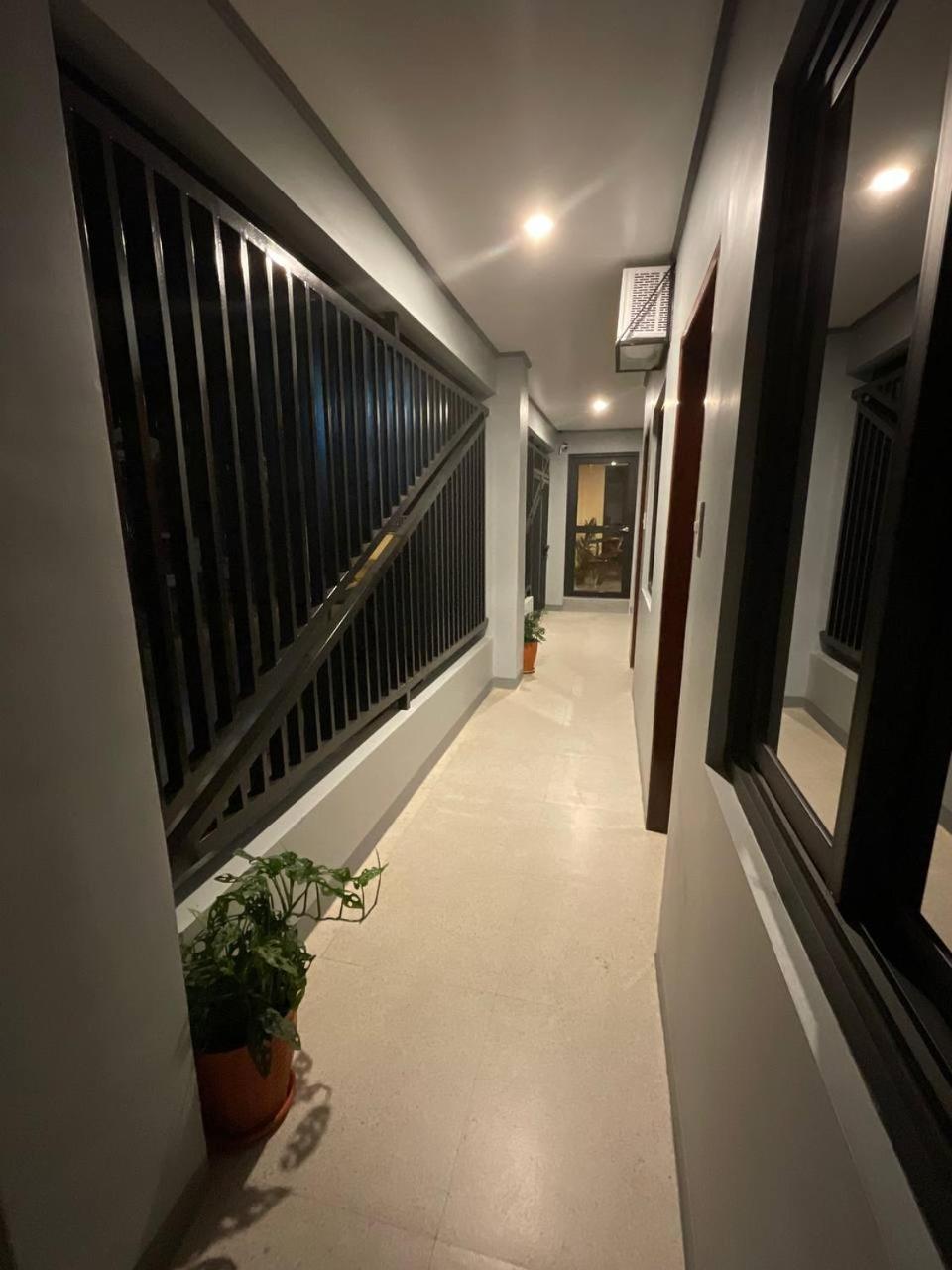 Halajo Bnb Transient ลาวัก ภายนอก รูปภาพ