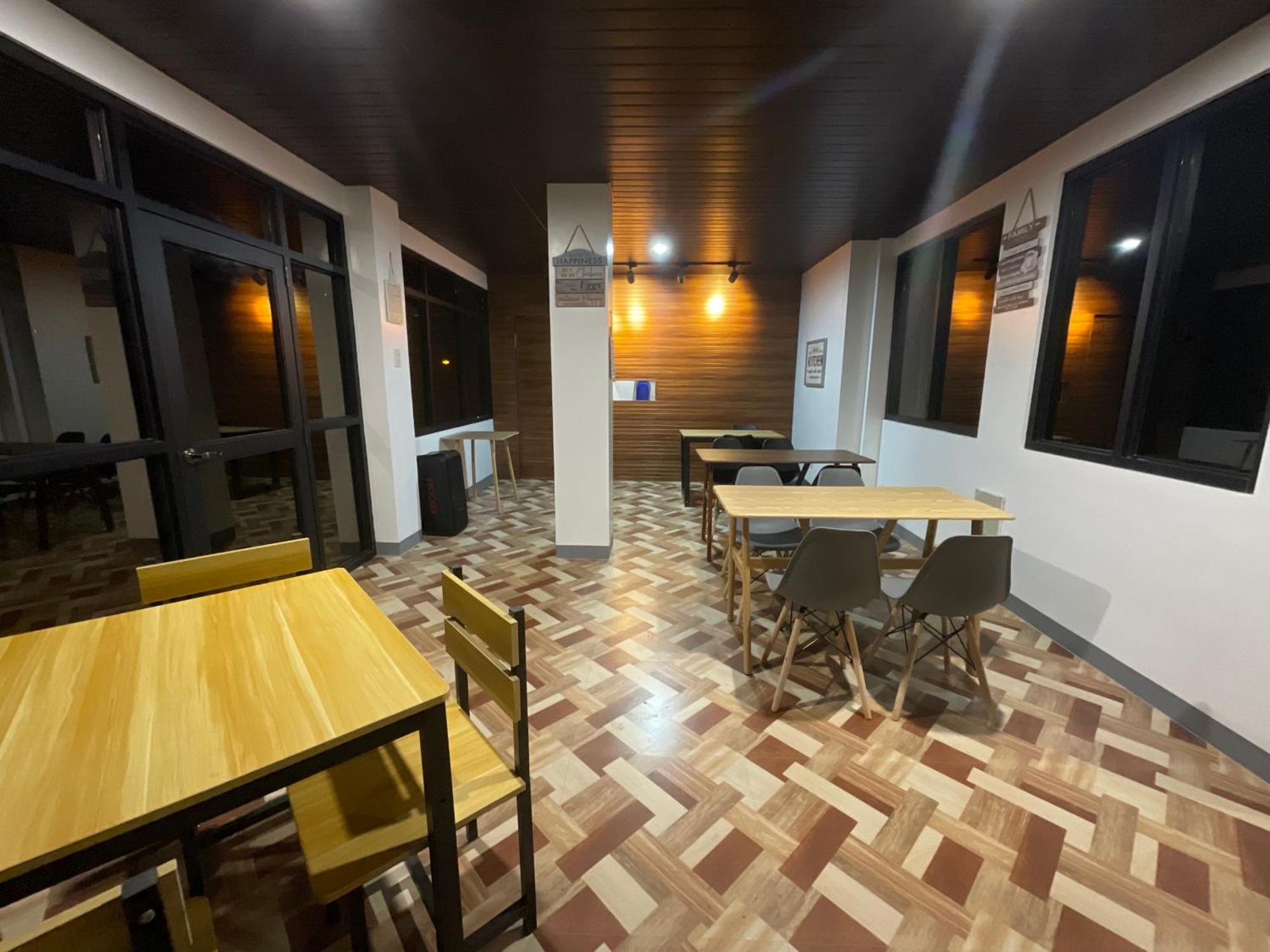 Halajo Bnb Transient ลาวัก ภายนอก รูปภาพ