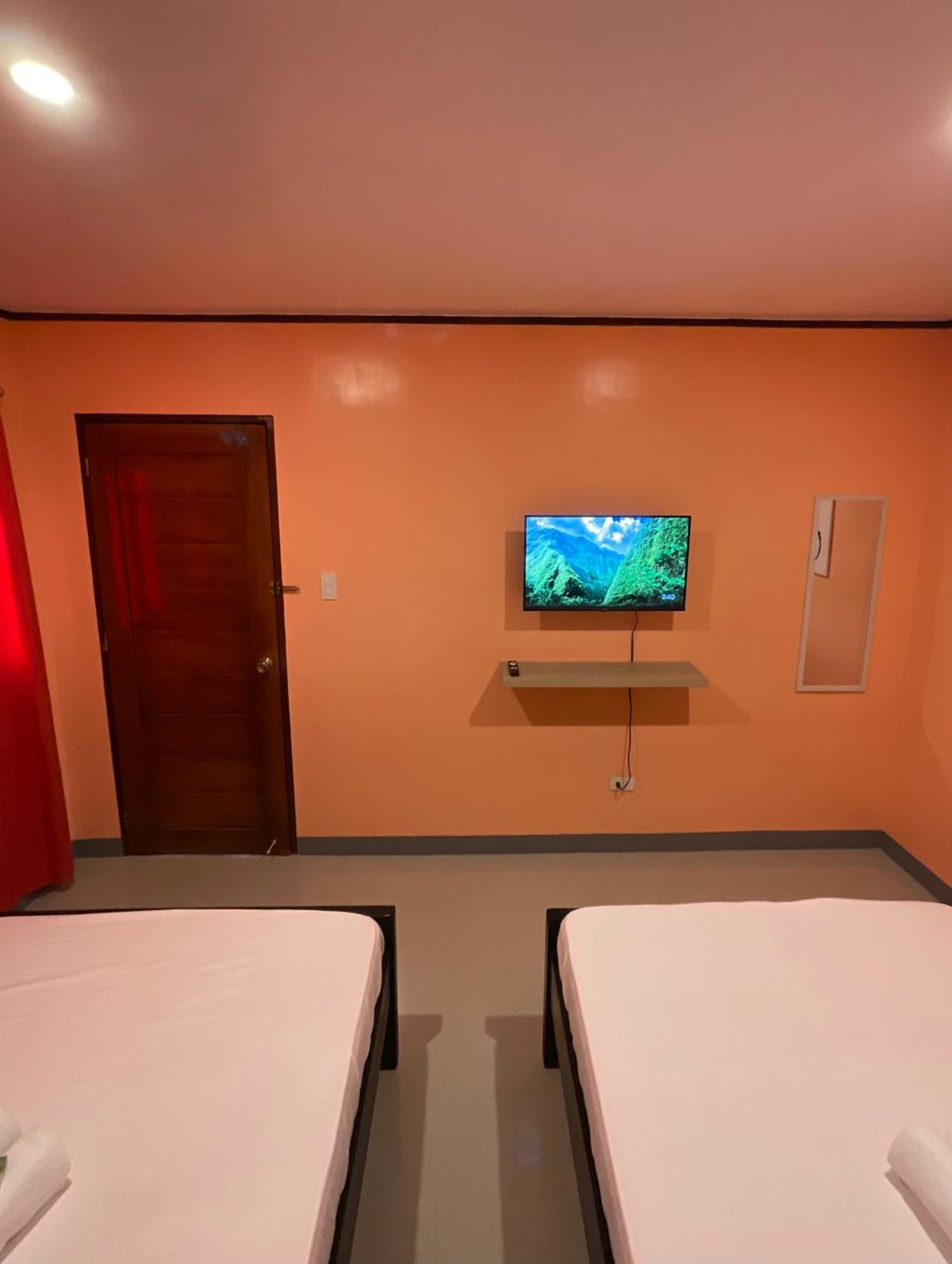Halajo Bnb Transient ลาวัก ห้อง รูปภาพ